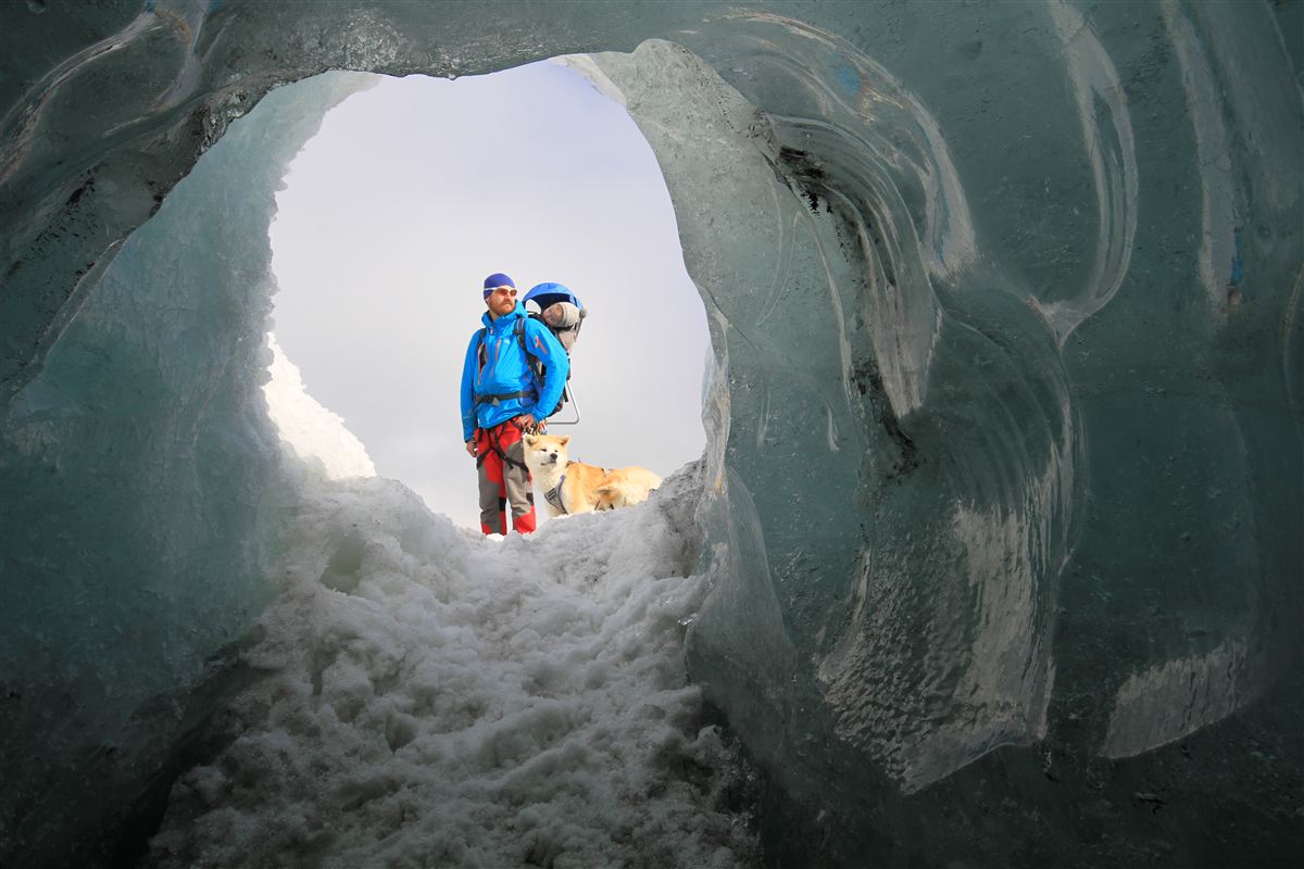 Northern icecaves photo