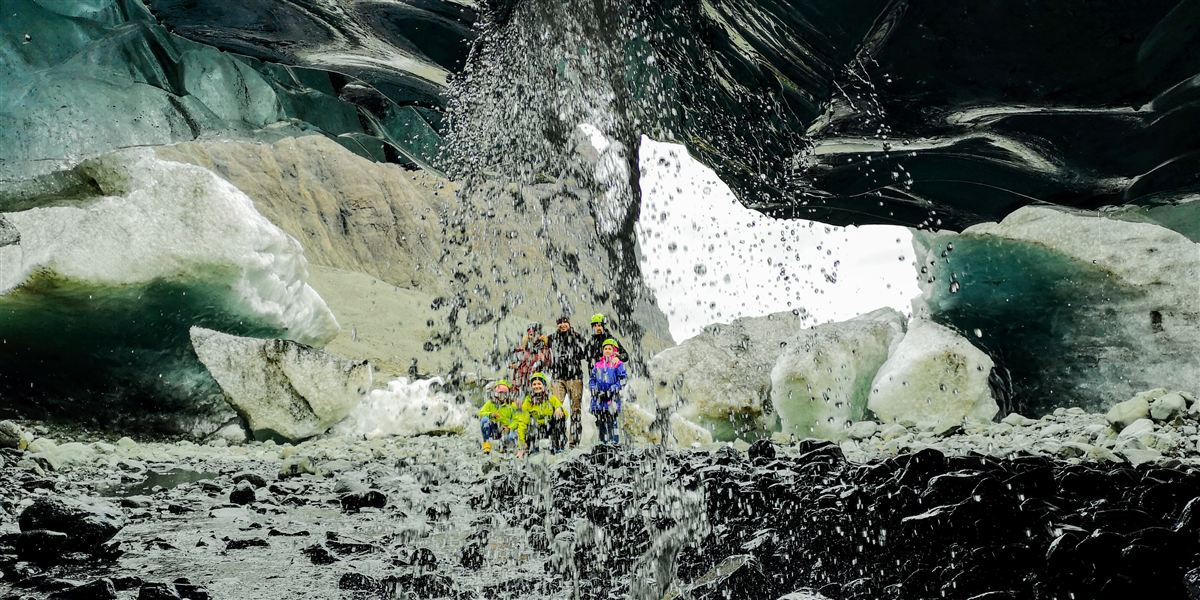 Northern icecaves photo