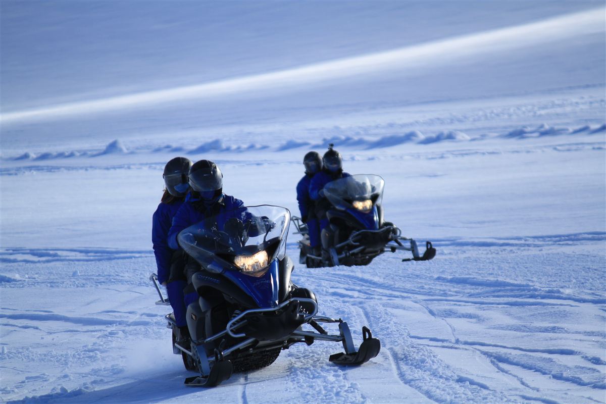 Northern motorized photo